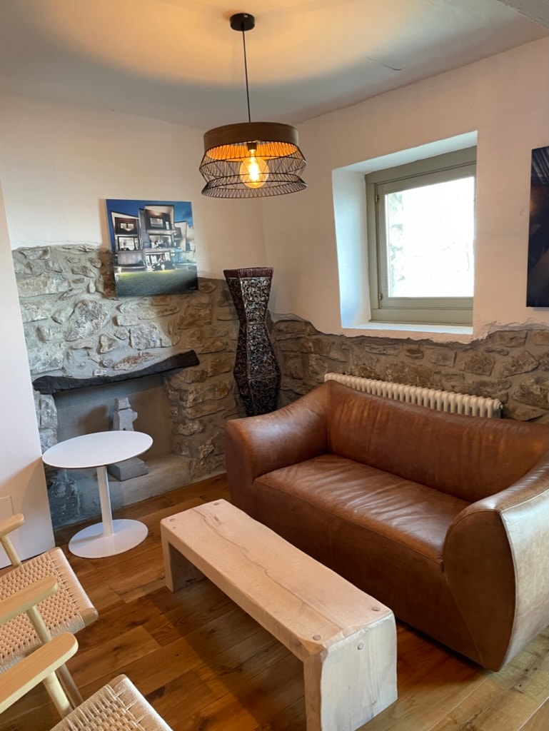 Third living area
