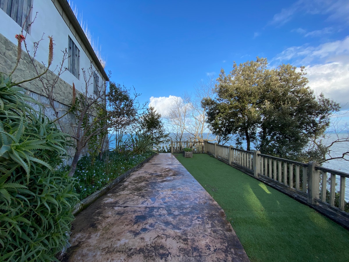 Garden terrace detail